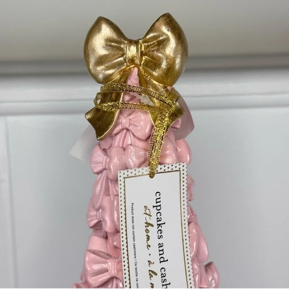 NEW Cupcakes & Cashmere Pink Bow  Tree